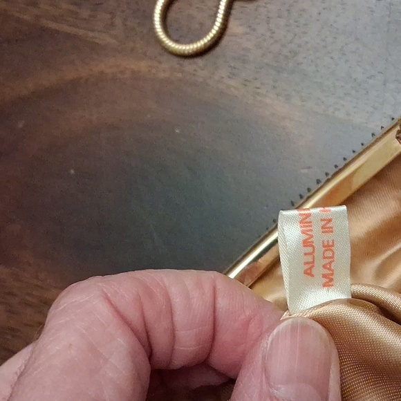 Made In Hong Kong Gold Sequined Bag - Picture 15 of 16